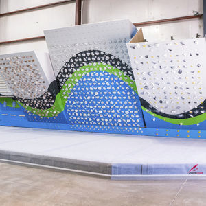 training climbing wall