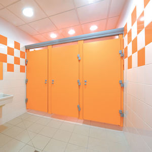laminate washroom cubicle 1