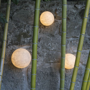 contemporary wall light