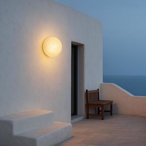 contemporary wall light