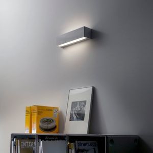 contemporary wall light