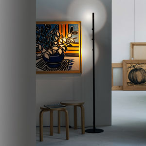 floor-standing lamp