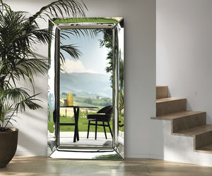 free-standing mirror