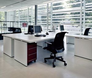 workstation desk 1