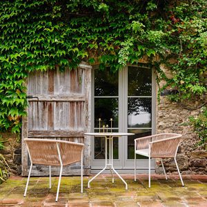 contemporary dining chair