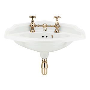 wall-mounted washbasin
