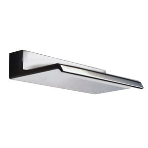 chromed metal bathtub spout