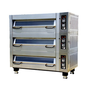 commercial oven / gas / free-standing / with fixed rack