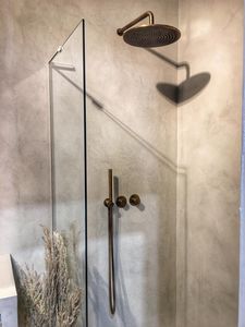 wall-mounted shower set