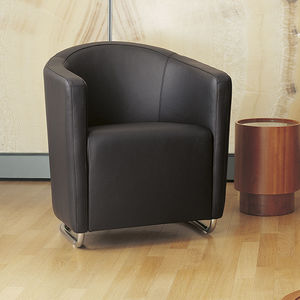 contemporary club chair