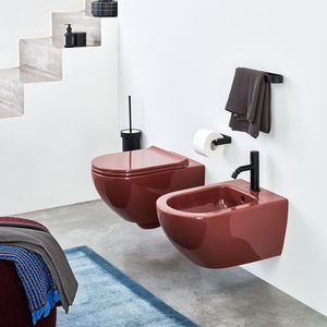 wall-hung toilet 1