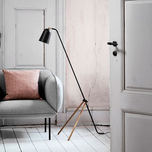 floor-standing lamp