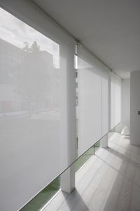 roller blinds / canvas / chain-operated / blackout