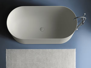 oval bathtub