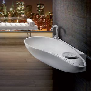 wall-mounted washbasin / oval / ceramic / original design