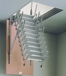retractable ladder