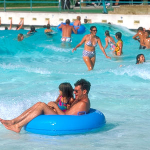 wave swimming pool