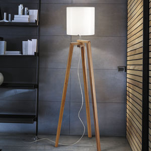floor-standing lamp