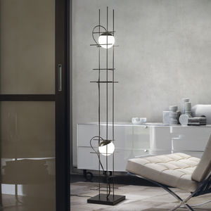 floor-standing lamp