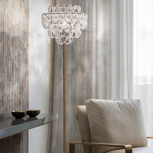 floor-standing lamp