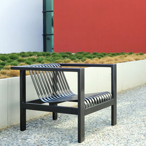 contemporary club chair