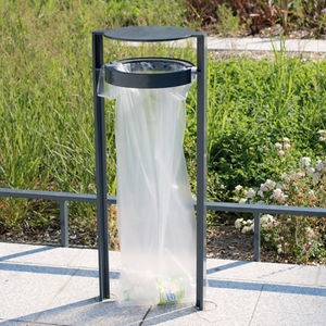 public trash can