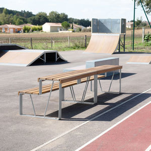 outdoor stadium seating