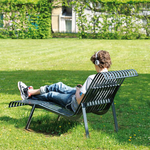 contemporary sun lounger