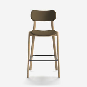 Scandinavian design bar stool 1