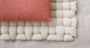 square cushion