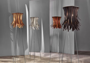 floor-standing lamp