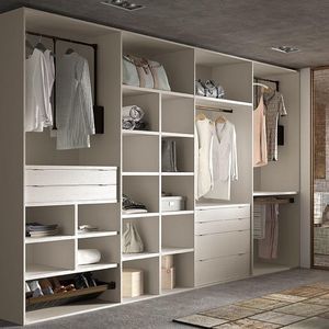 corner walk-in wardrobe