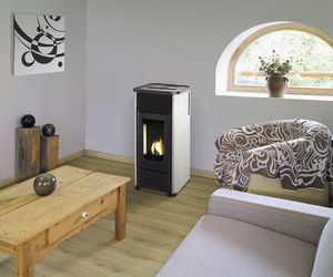pellet heating stove