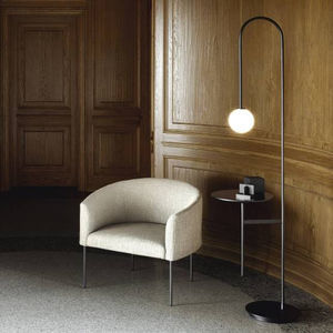 floor-standing lamp