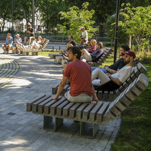 contemporary sun lounger 1