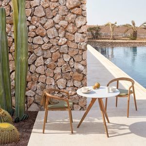 contemporary dining chair