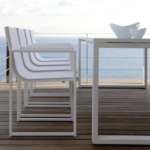 contemporary dining chair