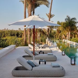 square parasol 1