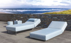 contemporary sun lounger / Sunbrella® / stainless steel / commercial