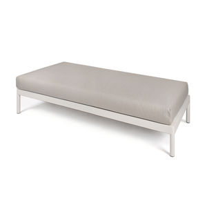 contemporary daybed