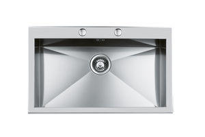 single-bowl kitchen sink