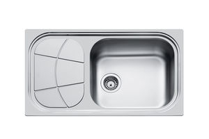 single-bowl kitchen sink