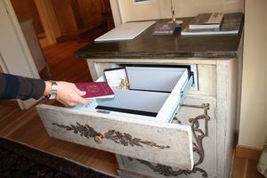 mechanical safe