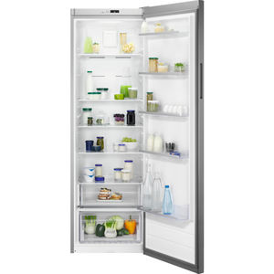 upright refrigerator