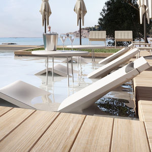 contemporary sun lounger