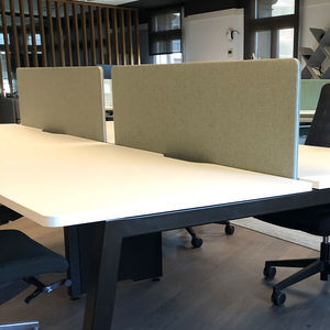 desk mounted office divider