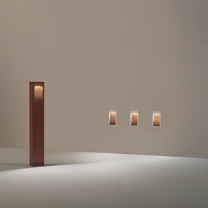 garden bollard light