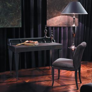 floor-standing lamp