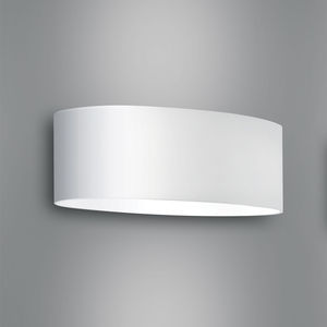 contemporary wall light