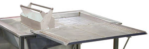 doughnut glazing prep table